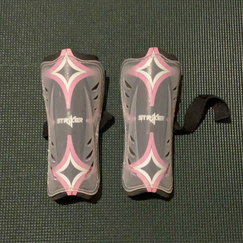 Youth shin guards ⚽️